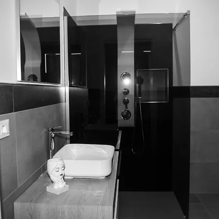 Eleganza Mediterranea A Giardini Naxos * Giardini Naxos